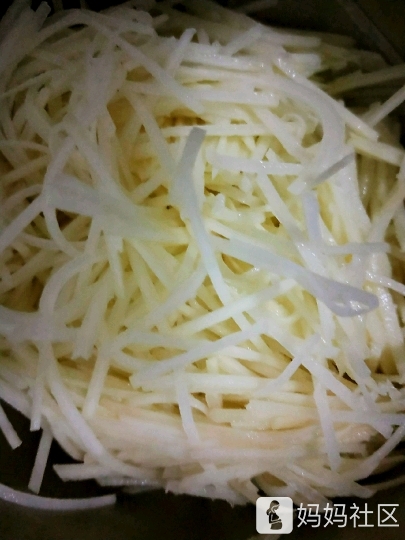 家常涼拌土豆絲的做法，家常涼拌土豆絲制作教程