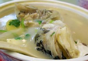 豆腐魚湯，一道家常美食的做法詳解，家常美食豆腐魚湯制作詳解