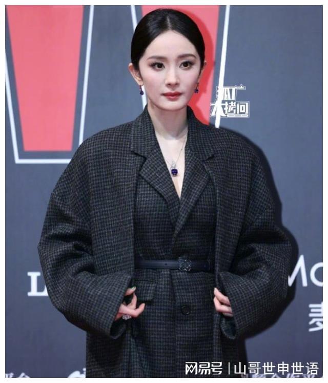 中國(guó)所有明星圖片，璀璨星空的絢麗畫(huà)卷，中國(guó)明星璀璨星圖，絢麗畫(huà)卷展現(xiàn)星空魅力