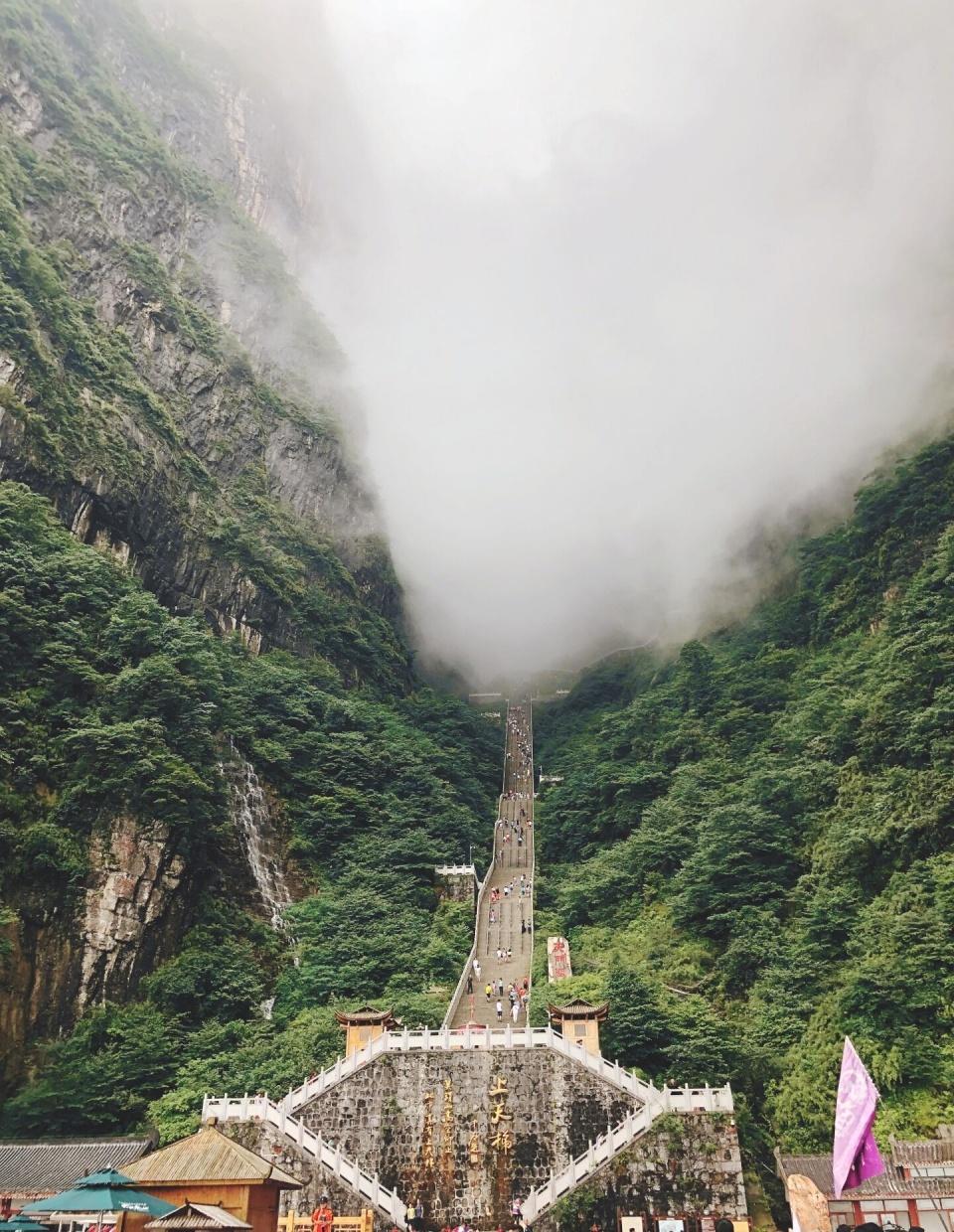 張家界旅游最佳月份指南，張家界旅游最佳月份攻略