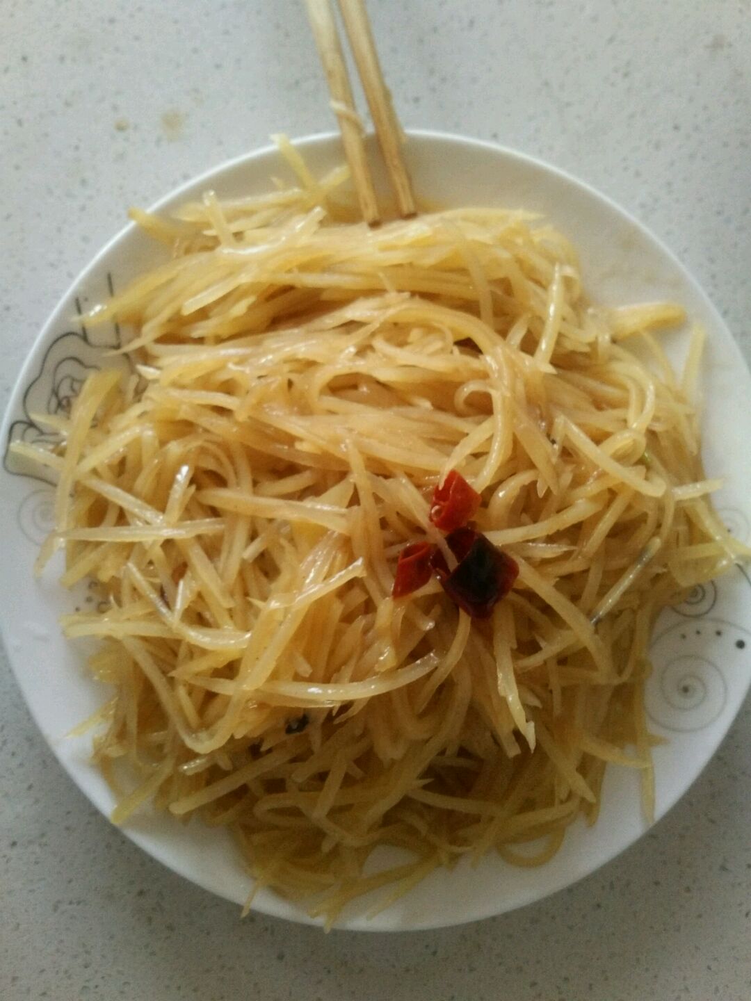 土豆絲的做法，一道家常美食的烹飪指南，土豆絲做法詳解，家常美食烹飪指南