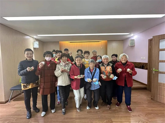 上海中老年單身俱樂部，探索與體驗(yàn)，上海中老年單身俱樂部的探索與體驗(yàn)之旅