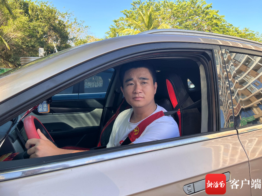 三亞網(wǎng)約車司機(jī)，城市的新面孔與背后的故事，三亞網(wǎng)約車司機(jī)，城市新面孔與感人故事探索