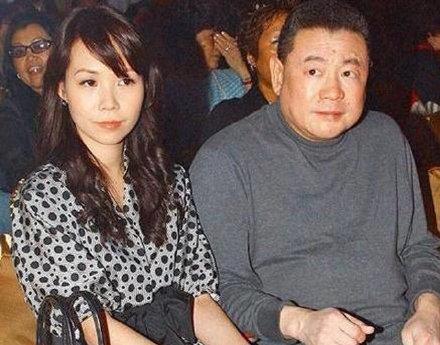 雙人瑜伽球動作50個圖片，探索瑜伽球在雙人練習(xí)中的無盡魅力，雙人瑜伽球動作50式，探索瑜伽球的魅力與無盡樂趣
