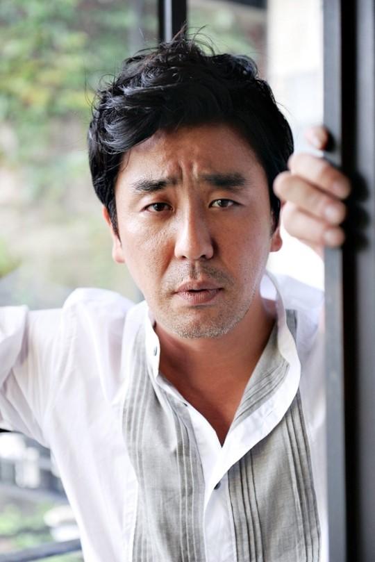 韓國男藝人，魅力四溢的璀璨明星，韓國魅力男藝人，璀璨明星的閃耀之旅