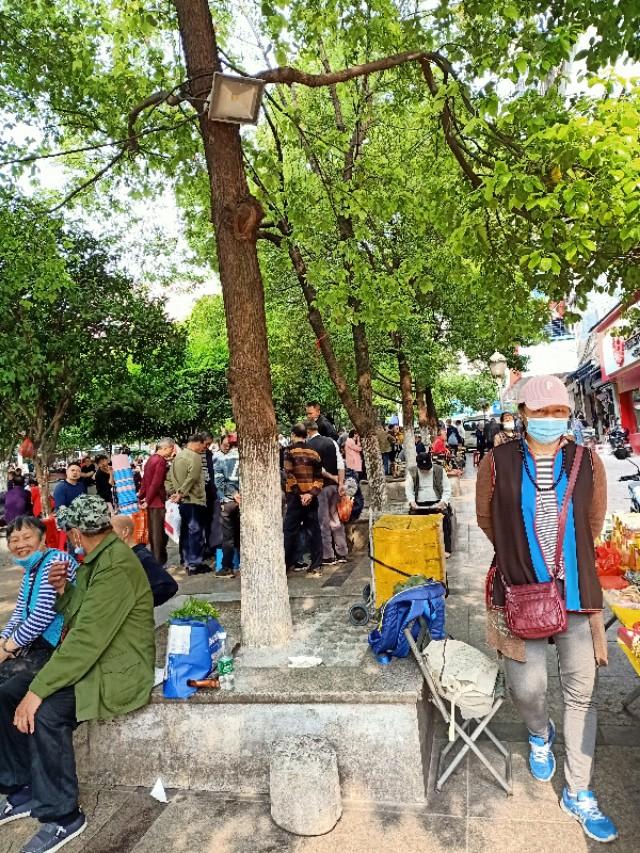 中老年單身群與相親微信群，探索現(xiàn)代社交新趨勢，中老年單身群體與相親微信群，現(xiàn)代社交新趨勢的探索