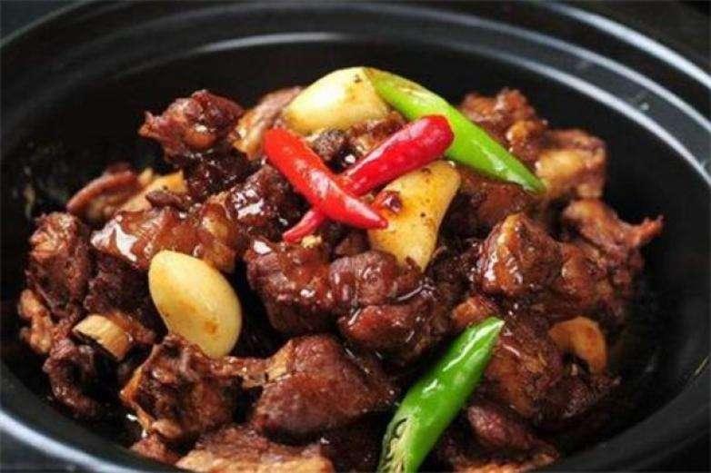 年夜飯菜譜，傳統(tǒng)佳肴與現(xiàn)代創(chuàng)新融合，年夜飯菜譜，傳統(tǒng)佳肴與現(xiàn)代創(chuàng)新的完美融合