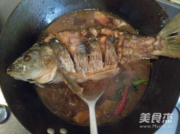 紅燒鯉魚(yú)的家常做法，簡(jiǎn)單美味，輕松上手，家常紅燒鯉魚(yú)做法，簡(jiǎn)單美味，輕松上手攻略