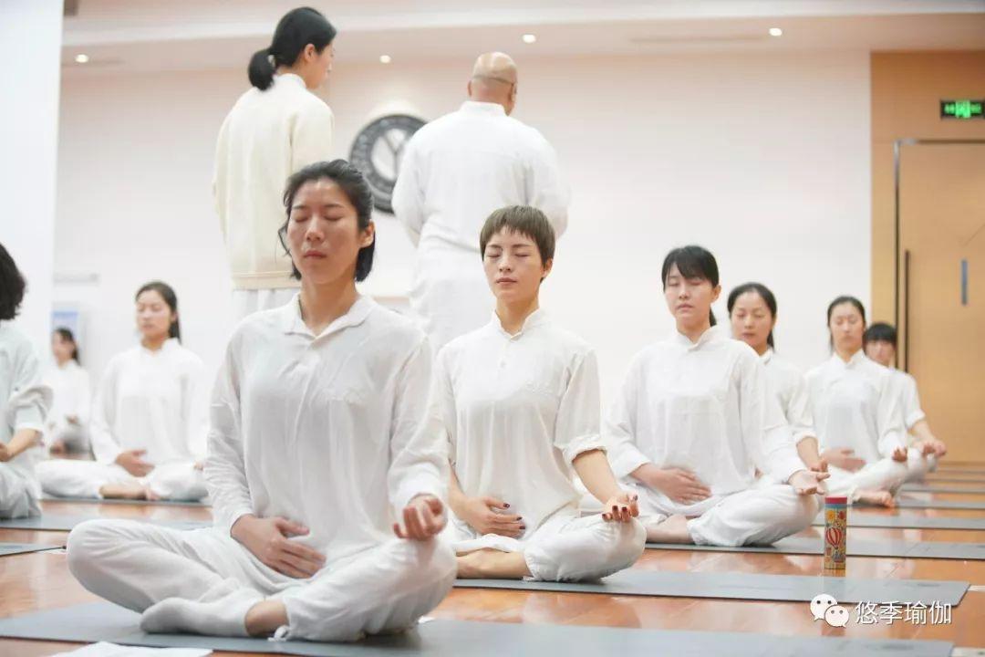 北京悠季瑜伽教練培訓(xùn)，打造專業(yè)瑜伽人才的搖籃，北京悠季瑜伽教練培訓(xùn)，培育瑜伽人才的搖籃