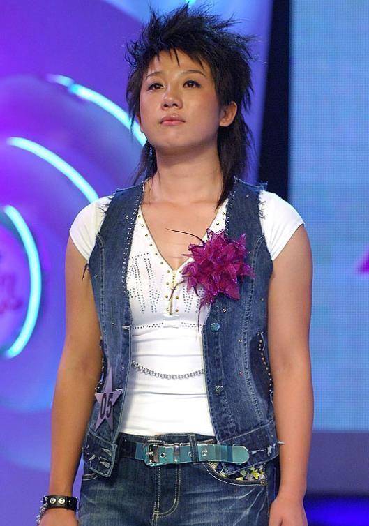 超女張冬玲，音樂之路與人生風(fēng)采，超女張冬玲，音樂之路與人生風(fēng)采的閃耀旅程