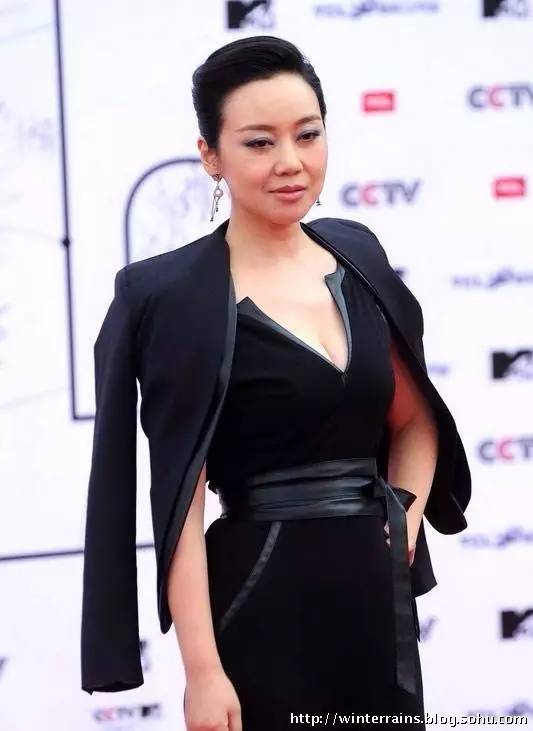 閆妮是哪里人，一位出色的演員與她的故鄉(xiāng)情懷，閆妮，出色的演員與她的故鄉(xiāng)情懷——探尋她的出生地與情懷