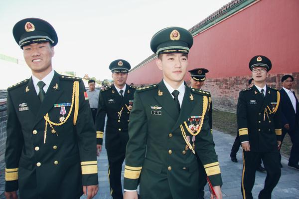 我的武警歲月，個人武警照片的記憶碎片，武警歲月中的記憶碎片，個人武警照片之旅