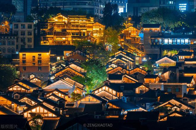 重慶景點(diǎn)介紹簡短，重慶景點(diǎn)簡介