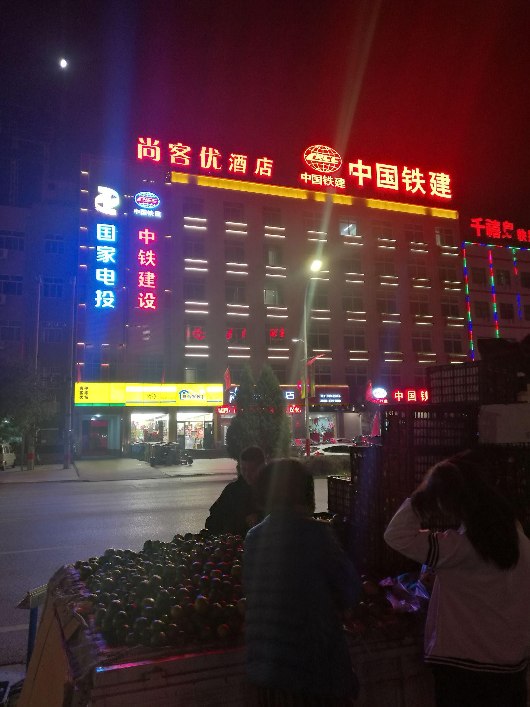 租臨時女友，現(xiàn)代社交現(xiàn)象下的新型關(guān)系探索，租臨時女友，現(xiàn)代社交現(xiàn)象中的新型關(guān)系探索