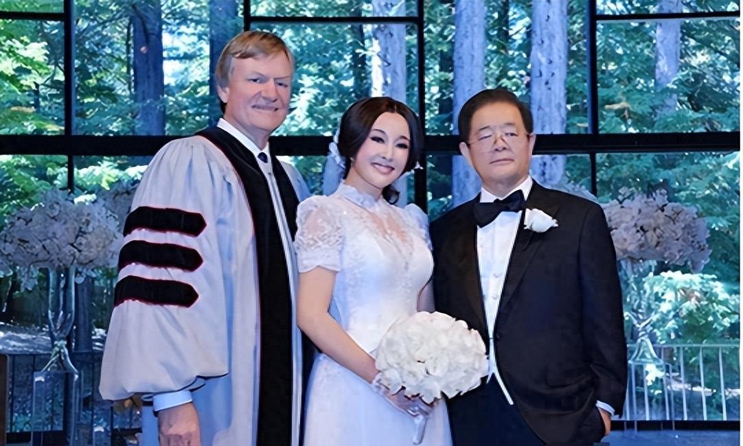 送給老公獨(dú)一無(wú)二的禮物，深度定制與真摯情感的完美結(jié)合，獨(dú)家定制禮物贈(zèng)予摯愛(ài)，深度定制與真摯情感的完美交融