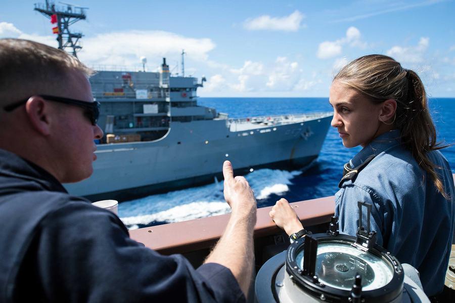 南海再添中國海軍新艦，彰顯國家實(shí)力與海洋雄心，南海再添新艦，彰顯中國海軍實(shí)力與海洋雄心壯志