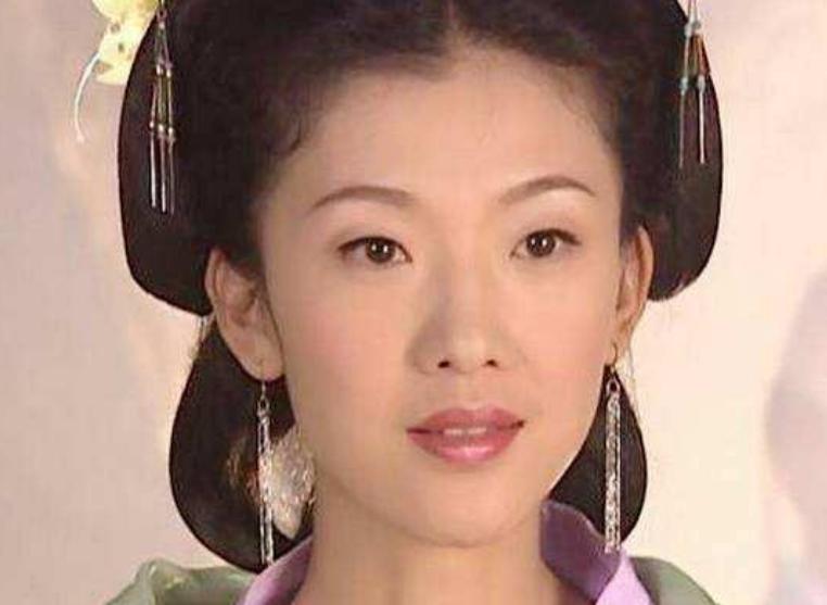 鄭爽真實(shí)身高揭秘，探究背后的真相，鄭爽真實(shí)身高背后的真相揭秘