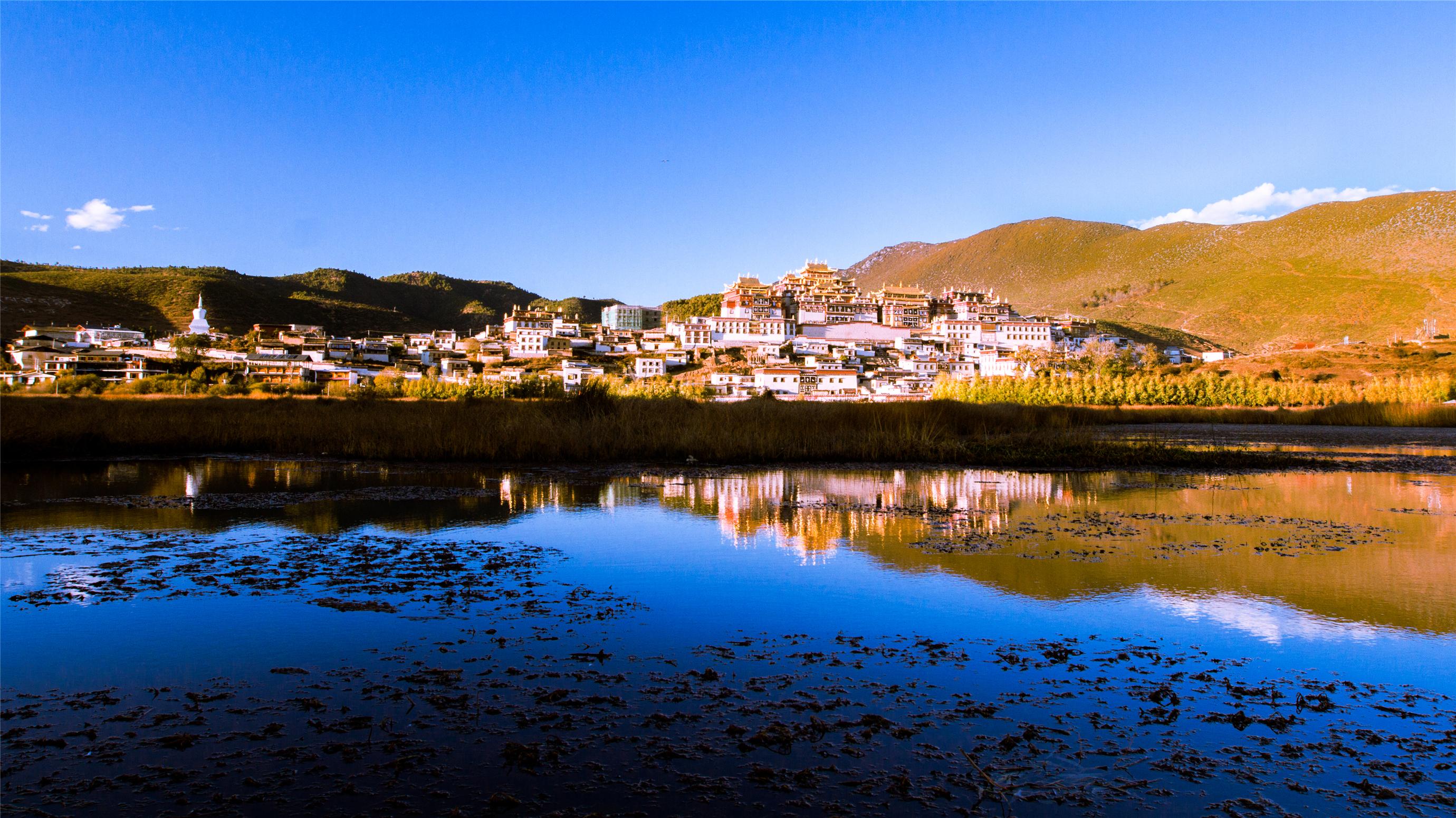 香格里拉旅游攻略，景點(diǎn)大全與地圖導(dǎo)航，香格里拉旅游攻略大全，景點(diǎn)探索與地圖導(dǎo)航