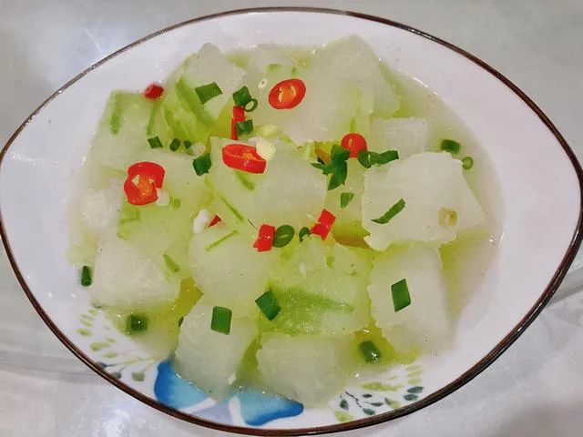 冬瓜的三十種做法，千變?nèi)f化的美味之旅，冬瓜的千變?nèi)f化美味之旅，三十種做法大揭秘