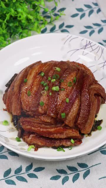 梅菜扣肉家庭簡易做法，梅菜扣肉家庭版簡易烹飪教程