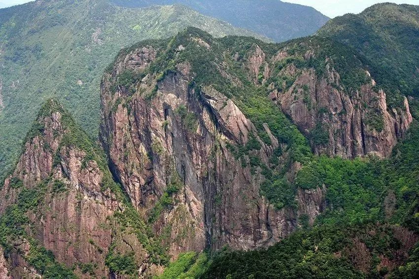 探索九龍山，一幅美麗的生態(tài)畫卷，九龍山，生態(tài)畫卷之美探索