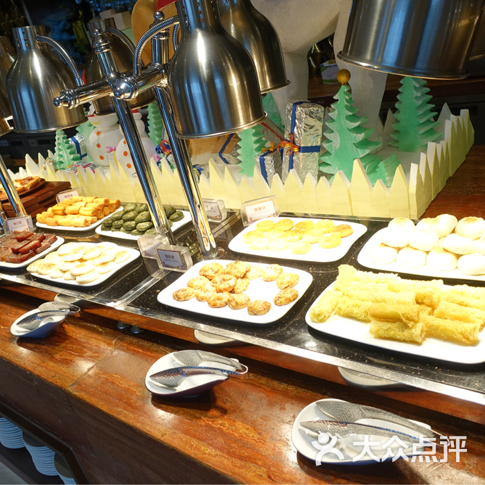 珠海長(zhǎng)隆馬戲酒店自助餐，味覺盛宴與獨(dú)特體驗(yàn)的完美結(jié)合，珠海長(zhǎng)隆馬戲酒店自助餐，味覺盛宴與獨(dú)特體驗(yàn)的獨(dú)特融合