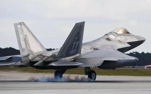F-22猛禽戰(zhàn)斗機，服役始末與全球影響，F(xiàn)-22猛禽戰(zhàn)斗機，服役歷程與全球影響力探究