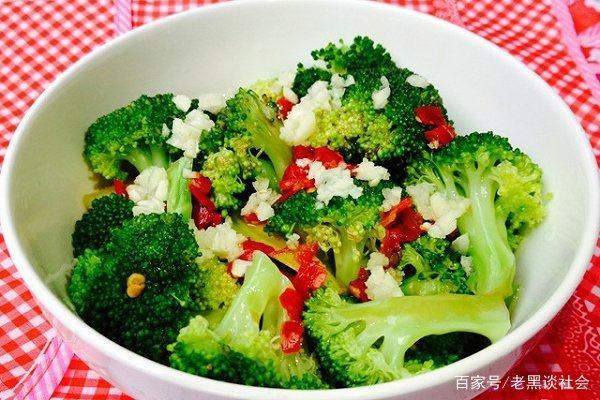 西蘭花拌涼菜的美味秘訣，西蘭花涼菜拌法的美味秘訣