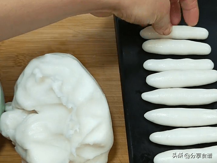 小年糕制作視頻，傳統(tǒng)美食的現(xiàn)代呈現(xiàn)，傳統(tǒng)小年糕制作視頻，現(xiàn)代呈現(xiàn)的美食之旅