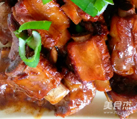 紅燒排骨，經(jīng)典菜肴的制作方法與步驟，紅燒排骨，經(jīng)典菜肴制作詳解