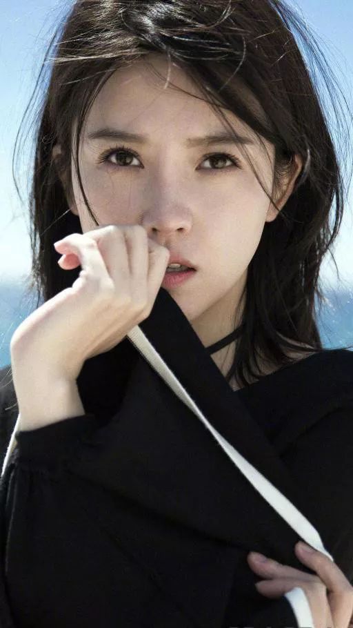 楊子姍演員，演技與魅力的展現(xiàn)，楊子姍，演技與魅力的璀璨展現(xiàn)