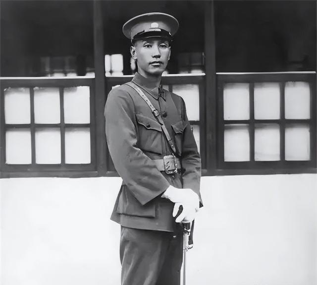 旭服聞水國軍的獨特魅力與深遠影響，旭服與水國軍的獨特魅力及其深遠影響
