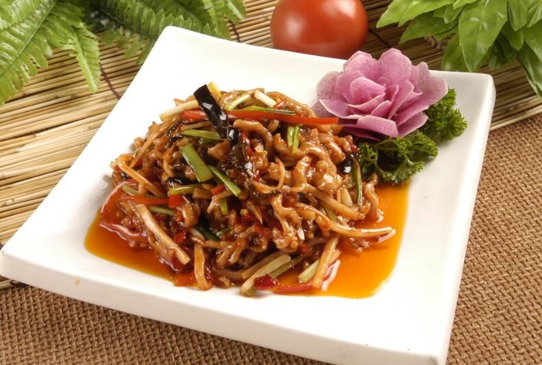 魚(yú)香肉絲，一道美味川菜的魅力之旅，魚(yú)香肉絲，川菜魅力之旅的味蕾盛宴