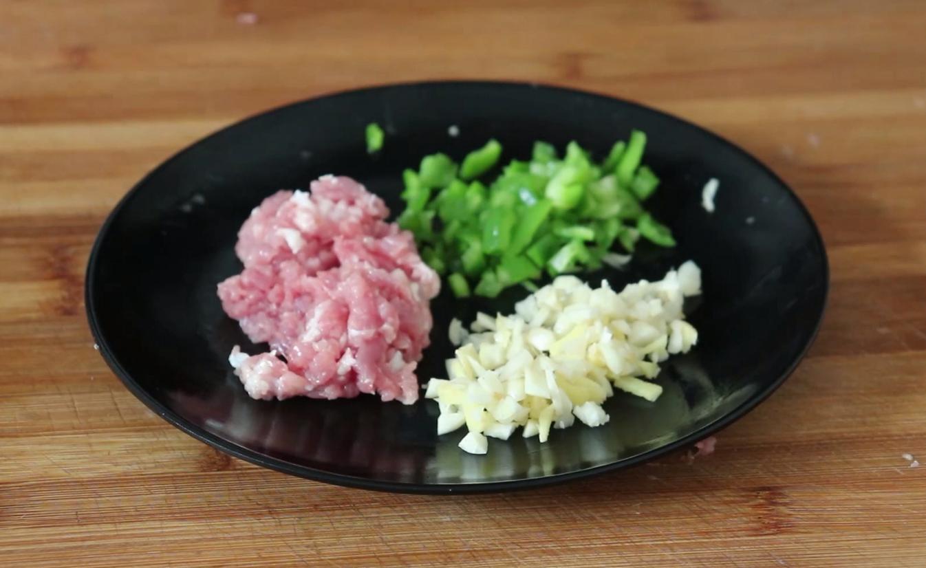 金針菇的美味烹飪之道，探索金針菇的多樣好吃做法，金針菇烹飪探秘，多樣美味做法大揭秘