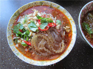 酸辣粉家常做法，美味與健康并存，家常酸辣粉制作，美味與健康，雙重享受！