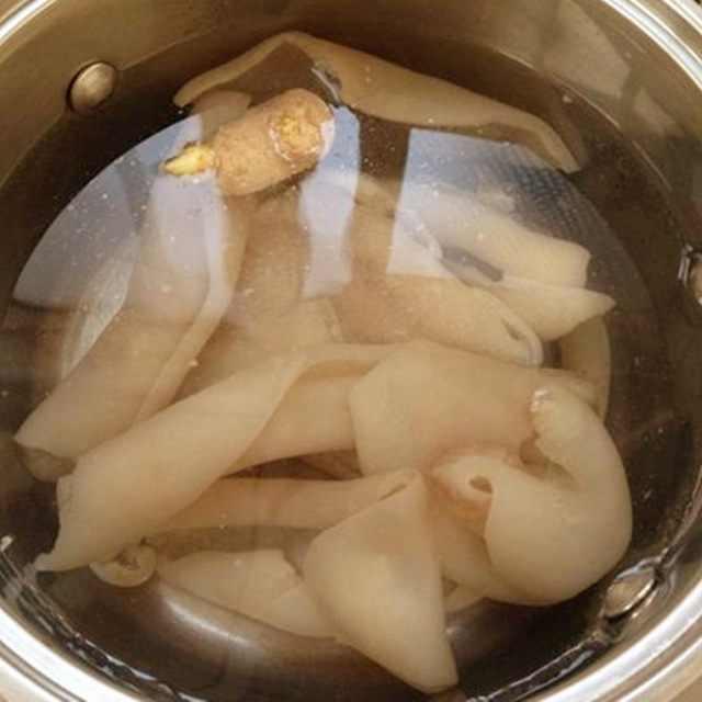 五香肉皮凍，傳統(tǒng)美食的魅力與現(xiàn)代烹飪的交融，五香肉皮凍，傳統(tǒng)美食魅力與現(xiàn)代烹飪的完美結(jié)合