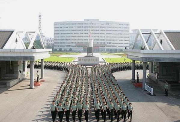 軍事實(shí)力是國(guó)防強(qiáng)大的核心，軍事實(shí)力，國(guó)防強(qiáng)大的核心支柱