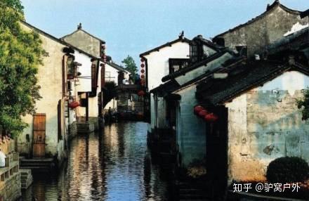 中國(guó)十大水鄉(xiāng)古鎮(zhèn)，歷史與自然的完美融合，中國(guó)十大水鄉(xiāng)古鎮(zhèn)，歷史與自然融合的絕美畫(huà)卷