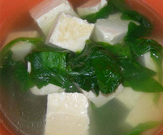 家常豆腐的做法，簡單美味，家常必備，家常豆腐，簡單美味，家常必備菜譜