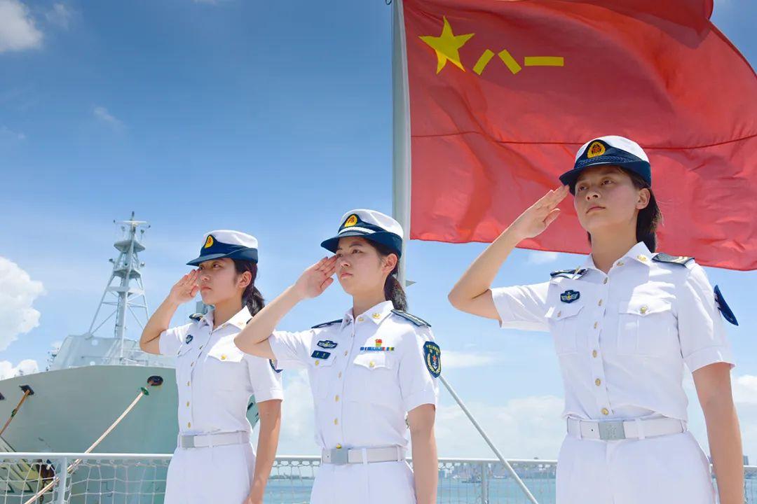 中國(guó)海軍個(gè)人照片，展現(xiàn)英勇無(wú)畏與堅(jiān)韌不拔的精神風(fēng)貌，中國(guó)海軍個(gè)人照片，英勇無(wú)畏與堅(jiān)韌不拔的精神風(fēng)采