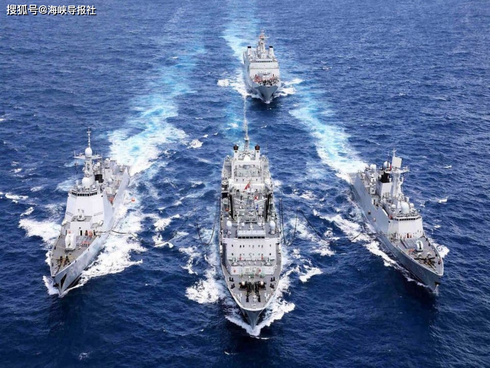人民海軍發(fā)展歷程，光榮與夢(mèng)想的見證，人民海軍的成長(zhǎng)歷程，光榮與夢(mèng)想的見證