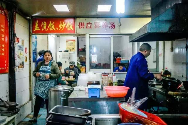 武漢剛剛突然宣布，重塑城市之光，引領(lǐng)未來新篇章，武漢重塑城市之光，開啟未來新篇章