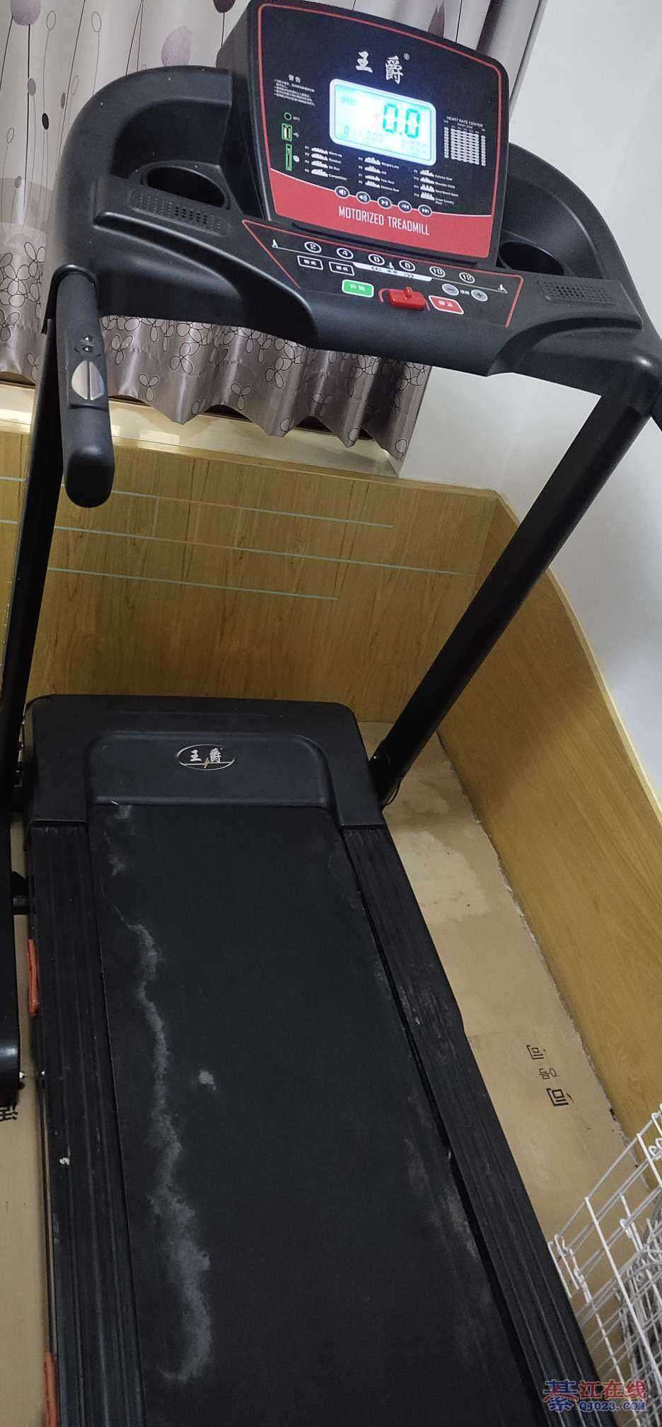 二手跑步機(jī)價(jià)格解析，究竟多少錢？，二手跑步機(jī)價(jià)格深度解析，市場(chǎng)行情與價(jià)格究竟如何？