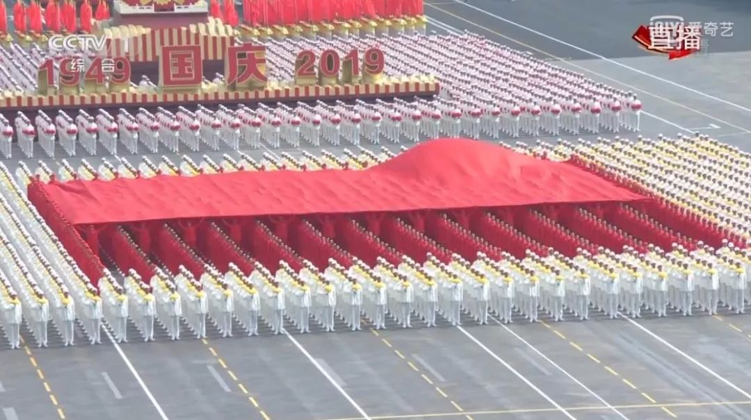 閱兵視頻觀后感，榮耀與力量的展現(xiàn)，閱兵視頻觀后感，榮耀與力量的輝煌展現(xiàn)