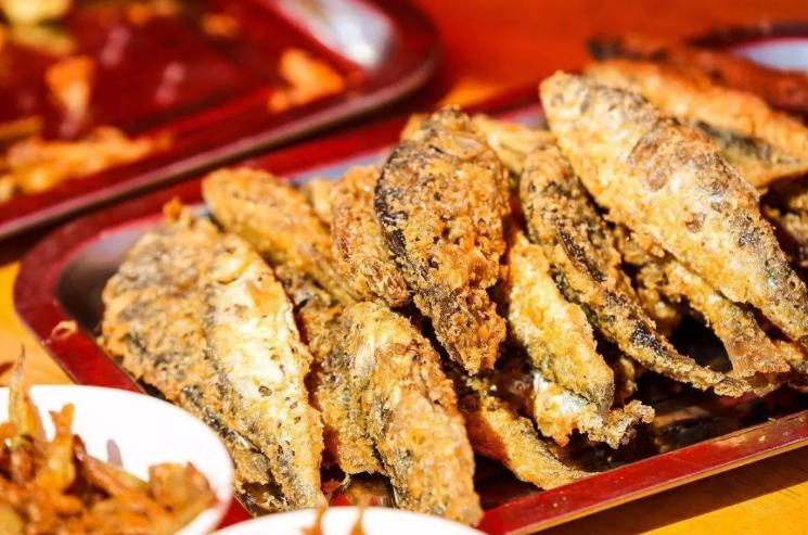 為什么不建議食用黃花魚？深入了解黃花魚的潛在風(fēng)險，關(guān)于黃花魚的潛在風(fēng)險，為何不建議食用？