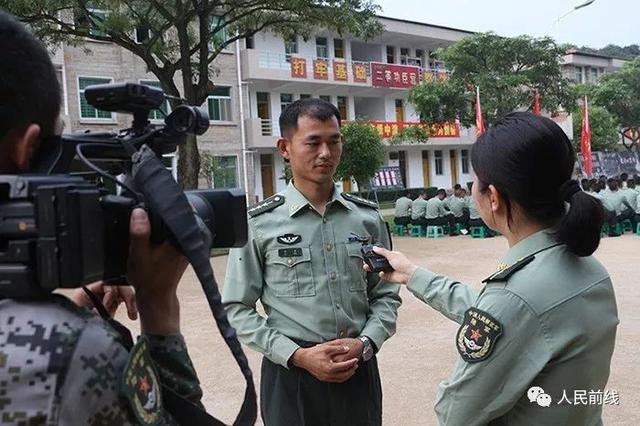 十四集團軍司令員黎得富，英勇善戰(zhàn)，忠誠擔當，十四集團軍司令員黎得富，英勇善戰(zhàn)，忠誠擔當?shù)念I(lǐng)袖風范