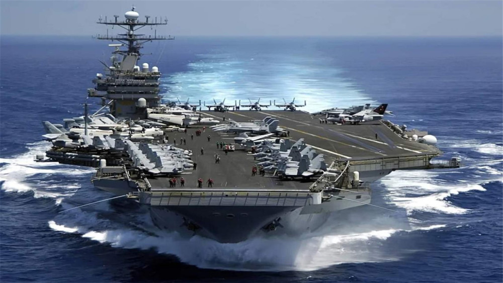 中國(guó)海軍建設(shè)邁入新時(shí)代，第四艘與第五艘航母的嶄新篇章，中國(guó)海軍邁入新時(shí)代，第四、第五艘航母揭開嶄新篇章